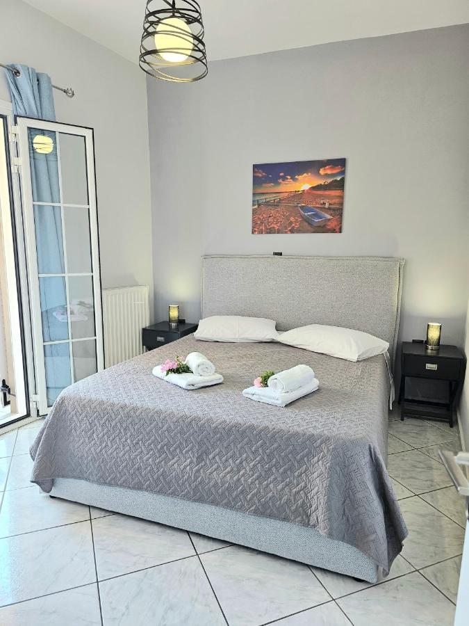 Gosia Apartment Gym Included Lixouri Bagian luar foto